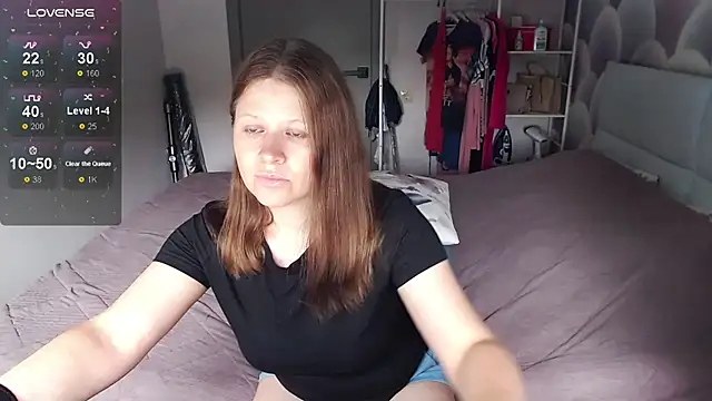 Snapshot of Aleksasamuii chatting on July 17, 2026, 7:16 am Aleksasamuii online show from July 17, 2026, 7:16 am