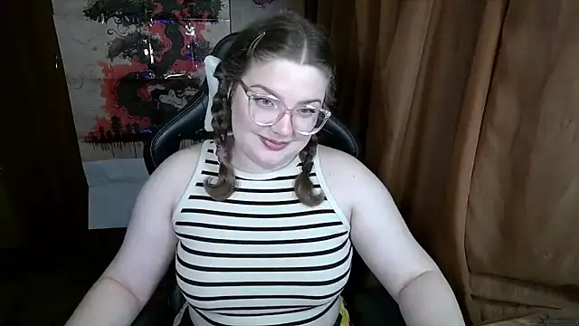 Teasing Dora online show from April 21, 2026, 10:16 pm