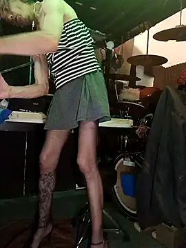 AllucyLu online show from February 22, 2026, 11:12 am