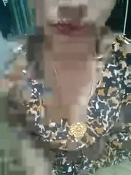 Snapshot of khushi_rawat chatting on February 12, 2026, 4:07 pm khushi rawat online show from February 12, 2026, 4:07 pm