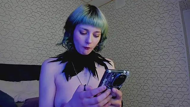 Snapshot of Scarle_Whisper chatting on May 11, 2026, 4:04 pm Scarle Whisper online show from May 11, 2026, 4:04 pm