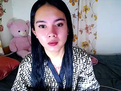 devine goddess online show from April 14, 2026, 2:11 pm