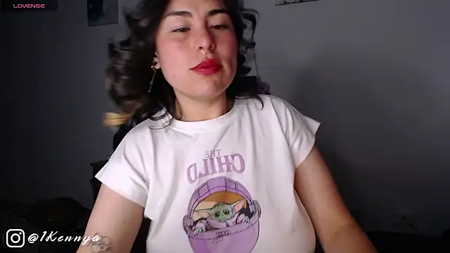 Snapshot of Kennya_Rodriguez chatting on February 3, 2025, 1:52 am Kennya Rodriguez online show from February 3, 2025, 1:52 am