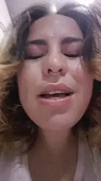 Kennya Rodriguez online show from April 17, 2026, 5:32 am