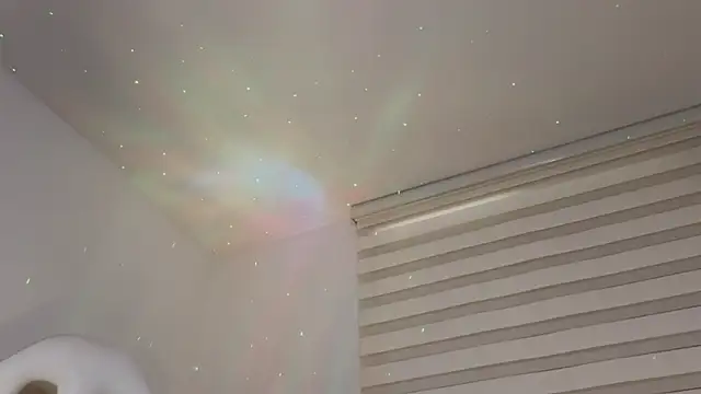 verodeli online show from February 14, 2025, 8:59 pm