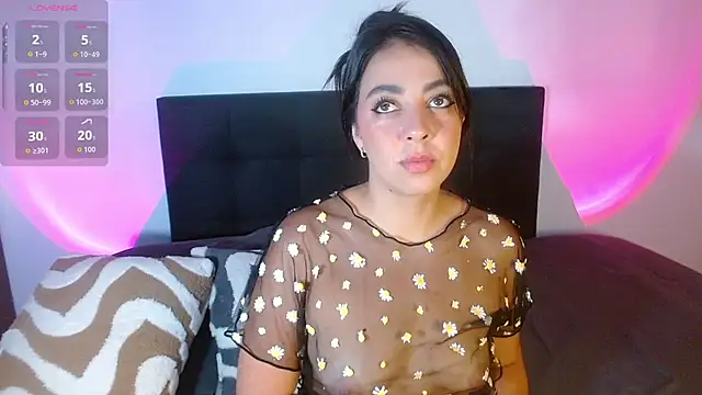 CORAL FOX online show from July 29, 2026, 1:32 pm