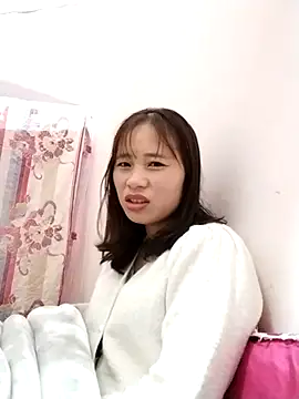 Snapshot of -Bami- chatting on February 11, 2026, 7:19 am -Bami- online show from February 11, 2026, 7:19 am