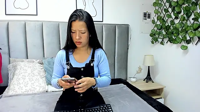 Snapshot of double_temptation_ chatting on February 25, 2026, 12:38 pm double temptation online show from February 25, 2026, 12:38 pm