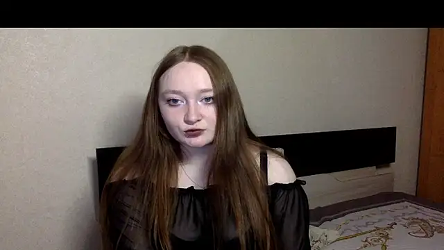 vikipinkk online show from February 10, 2026, 8:41 pm