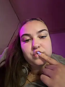 AlyaX X online show from March 26, 2026, 5:33 pm