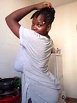 MIlk Spray  online show from March 8, 2026, 6:06 am