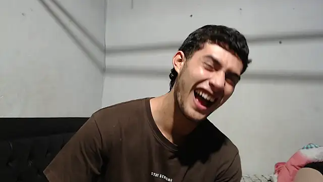 Snapshot of jhayko22 chatting on February 12, 2026, 8:47 am jhayko22 online show from February 12, 2026, 8:47 am