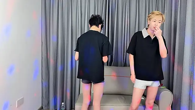 No 1MiaoMiao-Kk online show from February 24, 2026, 11:11 am