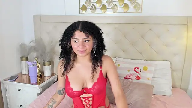 Snapshot of sweets_one chatting on March 3, 2026, 3:35 am sweets one online show from March 3, 2026, 3:35 am