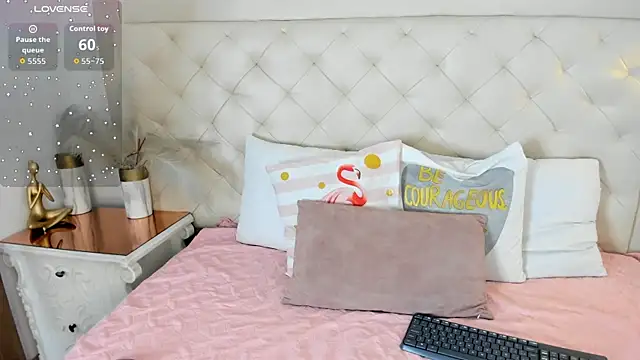 sweets one online show from March 13, 2026, 3:44 am