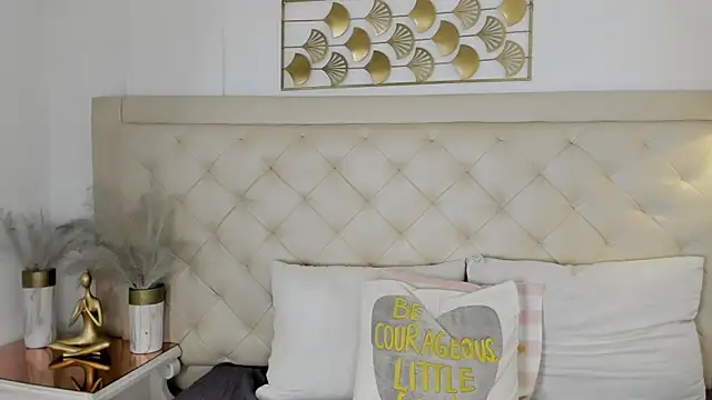 Snapshot of sweets_one chatting on March 2, 2026, 7:15 am sweets one online show from March 2, 2026, 7:15 am