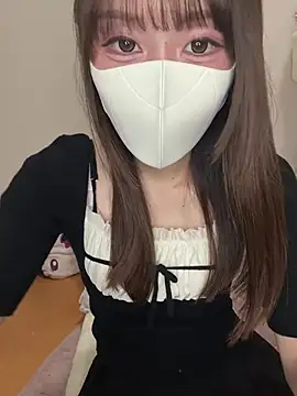 Snapshot of momo_mm chatting on June 8, 2026, 8:04 am momo mm online show from June 8, 2026, 8:04 am