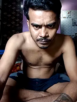 Snapshot of Fetish-Couple2 chatting on February 10, 2026, 7:35 pm Fetish-Couple2 online show from February 10, 2026, 7:35 pm