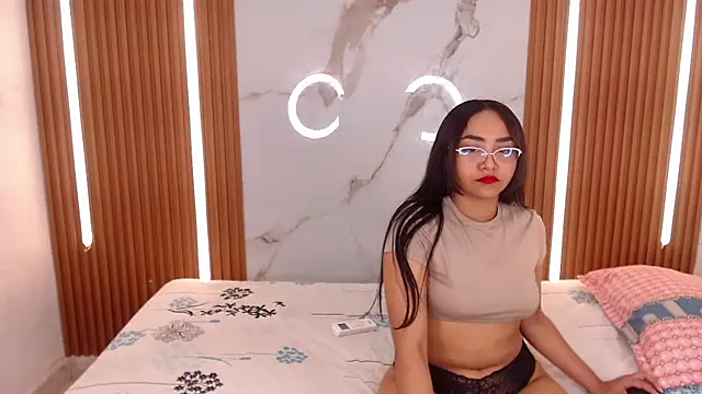 kelsiee hills online show from February 8, 2026, 12:14 pm