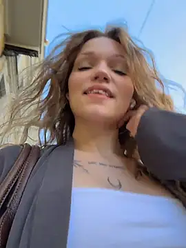 StreetSquirt online show from July 10, 2026, 4:01 am