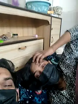 Curvy Simran online show from February 6, 2026, 9:00 pm