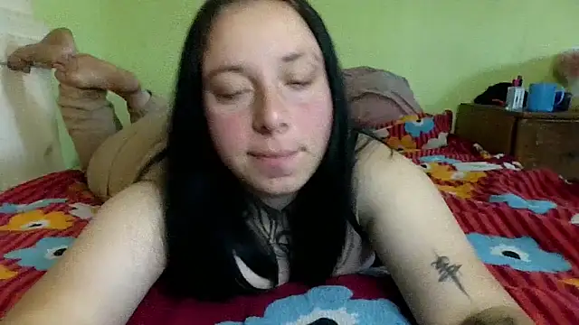 MillaSourety online show from June 3, 2026, 2:33 pm