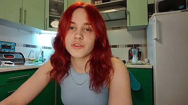 CalandraRolon online show from February 20, 2026, 6:43 pm