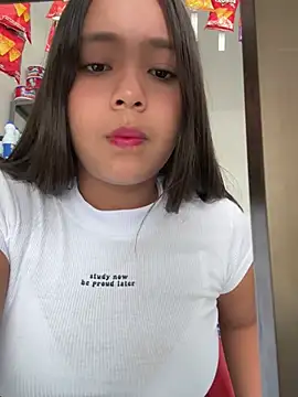 Snapshot of Baby_morena12 chatting on February 22, 2026, 1:57 pm Baby morena12 online show from February 22, 2026, 1:57 pm