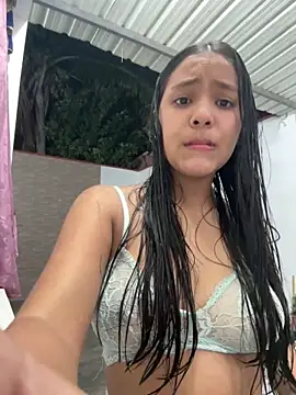 Snapshot of Baby_morena12 chatting on February 10, 2026, 3:16 am Baby morena12 online show from February 10, 2026, 3:16 am