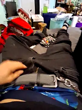 TrndSettr online show from February 8, 2026, 2:31 am