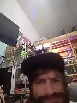 TrndSettr online show from May 26, 2026, 1:04 am
