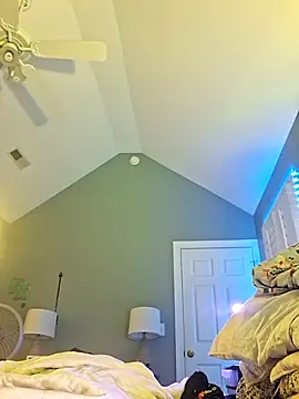 TrndSettr online show from February 13, 2026, 12:21 am