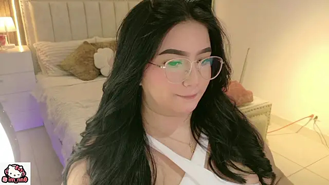Snapshot of ninna_sweet chatting on April 30, 2026, 12:45 pm ninna sweet online show from April 30, 2026, 12:45 pm