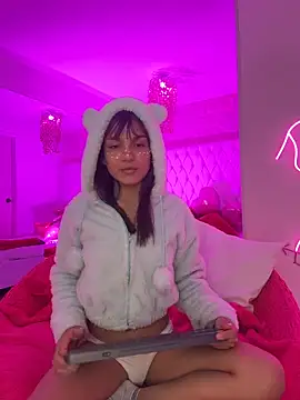 Snapshot of Kitty_madness chatting on February 16, 2026, 10:51 pm Kitty madness online show from February 16, 2026, 10:51 pm