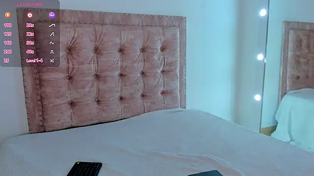 Jennifer Lee  online show from March 29, 2026, 3:19 am