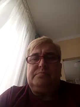 SusanStar874 online show from May 27, 2026, 4:14 pm