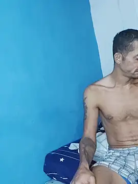 Snapshot of Perla_and_Maikol chatting on February 11, 2026, 3:06 am Perla and Maikol online show from February 11, 2026, 3:06 am