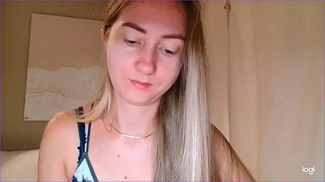 BluueSilk online show from September 25, 2025, 6:41 am