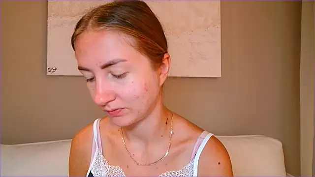 BluueSilk online show from October 21, 2025, 5:51 am