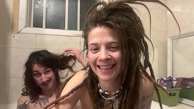 TheMoonNTheSun online show from February 5, 2026, 11:06 am