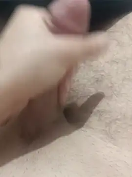 Erkegin001 online show from April 20, 2026, 5:25 pm