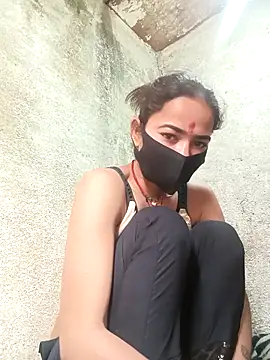 Sunali Bendre online show from February 22, 2026, 3:09 am