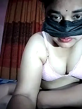 x -hot online show from February 1, 2026, 6:06 pm