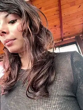 Isalove99 online show from April 11, 2026, 1:59 pm