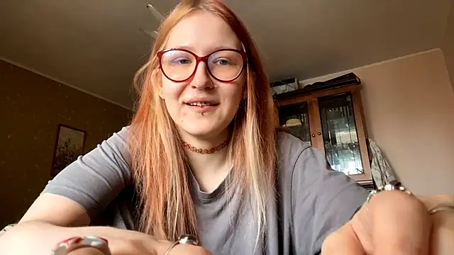 Snapshot of LaureenVielma chatting on February 23, 2026, 8:26 am LaureenVielma online show from February 23, 2026, 8:26 am