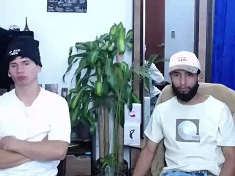  noahdiaz online show from March 3, 2026, 3:57 am