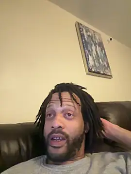 Snapshot of magic_man1085 chatting on February 9, 2026, 3:04 am magic man1085 online show from February 9, 2026, 3:04 am