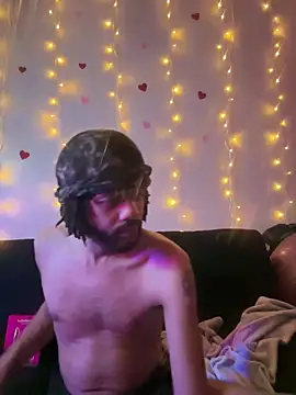 Snapshot of magic_man1085 chatting on February 19, 2026, 5:26 am magic man1085 online show from February 19, 2026, 5:26 am