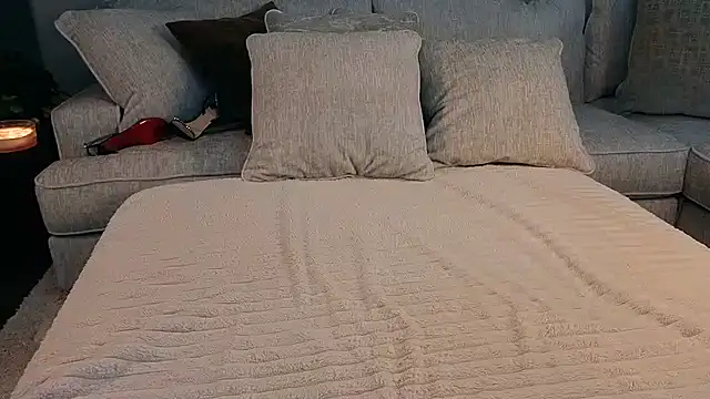 Snapshot of Hot_Wife_Amber chatting on February 5, 2026, 7:53 pm Hot Wife Amber online show from February 5, 2026, 7:53 pm