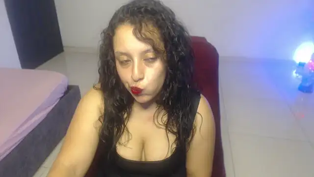 Snapshot of Barbara_D_Valencia chatting on May 21, 2026, 4:04 pm Barbara D Valencia online show from May 21, 2026, 4:04 pm